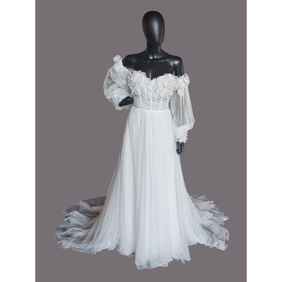 Ivory/Latte Floral Full Tulle Wedding Gown/Removeable Sleeves - Sincerity - Picture 13 of 16